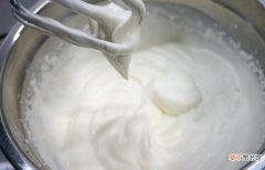 纯牛奶打发奶油的方法是什么