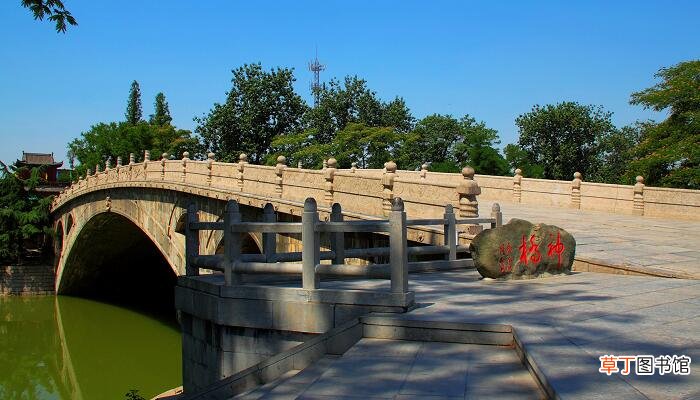 赵州桥第二自然段的中心句 赵州桥第二自然段写了什么