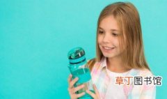 儿童塑料水杯哪种材质安全 儿童塑料水杯什么材质最安全