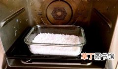 怎样用蒸烤箱做米饭 用蒸烤箱做米饭的方法