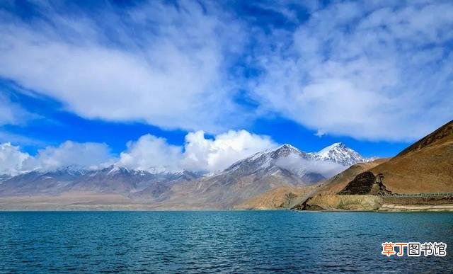 去新疆不可错过的16个景点介绍 新疆必去的景点有哪些