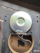 音箱坏了怎样维修 YW是什么牌子的喇叭呢