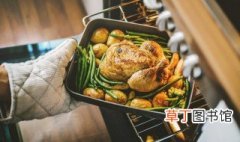 烤整鸡的做法烤箱 烤箱烤整鸡的教程视频
