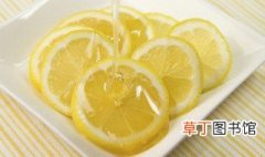 柠干檬水的正确冲泡方法，柠檬干可以用开水冲泡吗