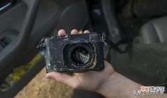 徕卡相机如何晾干 十几万的徕卡相机被水淋了怎么办
