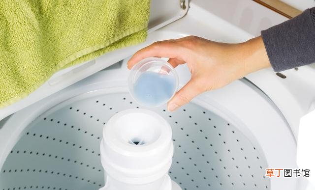 清洗洗衣机的简单方法 84可以放洗衣机里消毒吗