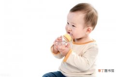 宝宝冲泡奶粉5个注意事项 婴儿奶粉多少度合适