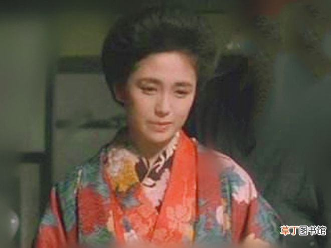 她被称为日本黑道女皇，山口组都惧她三分，最后却被美国人搞垮