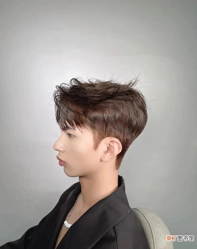 高级男士四大风格发型图片 2022男生韩式纹理烫发型
