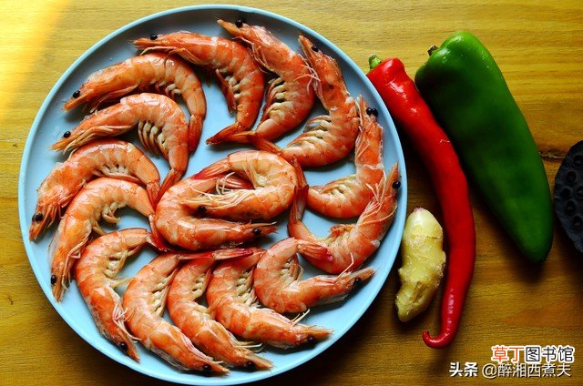 白灼虾制作过程及比较分析图解 白灼虾煮多长时间最好吃