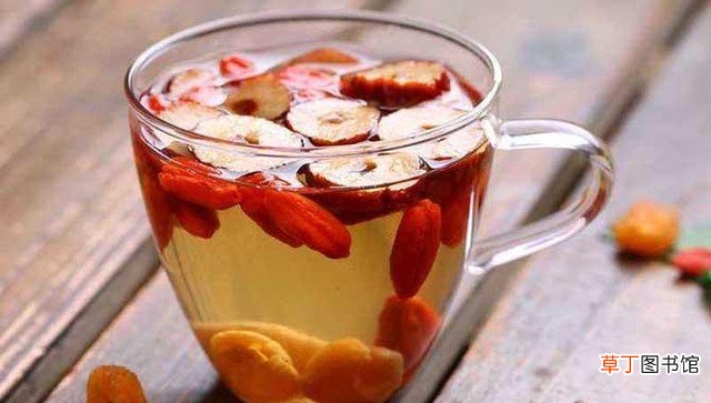 介绍蜂蜜枸杞茶的功效及做法 蜂蜜枸杞可以一起泡水喝吗
