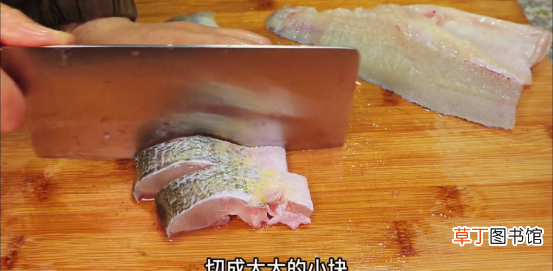 家常版小炒鲈鱼的做法图解 鲈鱼怎么做好吃又营养