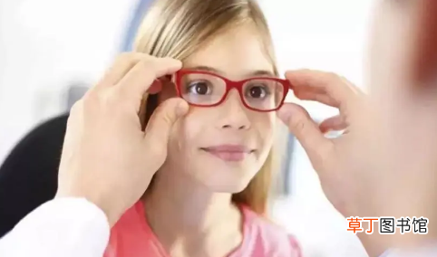 网上配眼镜度数涨了怎么换镜片 眼镜度数涨多少就应该重新配