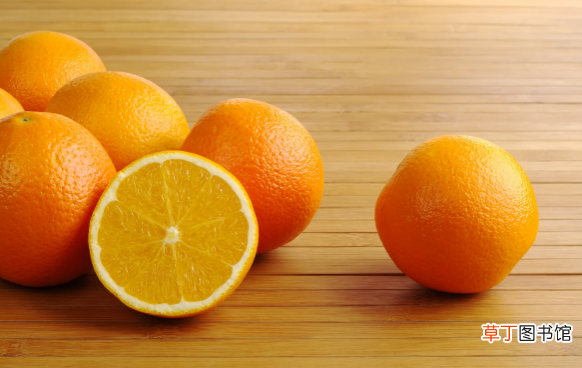 盐蒸橙子饭前吃还是饭后吃比较好 盐蒸橙子什么时候吃效果好