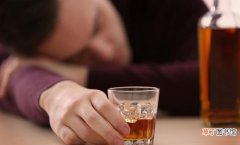 深度解惑酒后乱性是真的吗 男人喝酒影响性功能下降吗