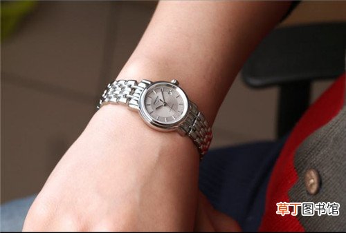 女士手表哪个牌子好女士手表如何搭配