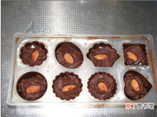 手工巧克力制作方法 常见的巧克力制作详解