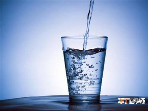 赫兹水有什么作用是真是假 人一天要喝多少水为好
