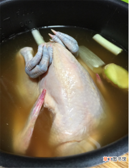 高压锅炖整鸡多长时间 使用高压锅的注意事项