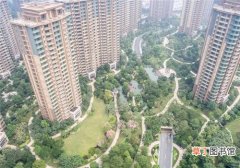上海翠湖天地算豪宅吗