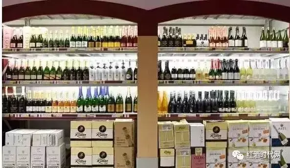 冰箱与酒柜的区别 葡萄酒可以放冰箱冷藏吗