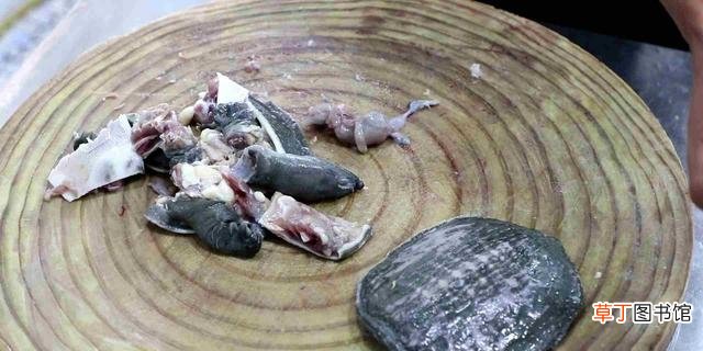 粽香甲鱼简单好吃的做法教程 甲鱼怎么烧才好吃又营养