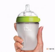 奶瓶硅胶的好还是ppsu材质的好 婴儿硅胶奶瓶好吗