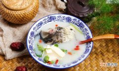 草鱼汤怎么炖才奶白香浓 草鱼汤简单又好吃的做法