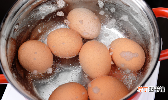 煮鸡蛋的2点技巧 鸡蛋是冷水煮还是热水