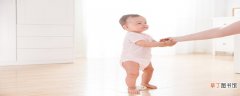 一周岁宝宝发育标准正常一岁宝宝该会哪些