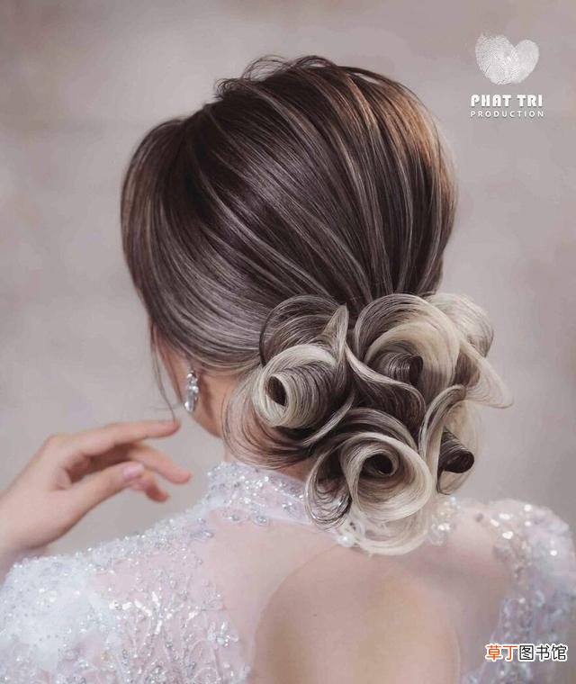 种草37种日系花嫁风格图片 2022最流行的新娘发型分享