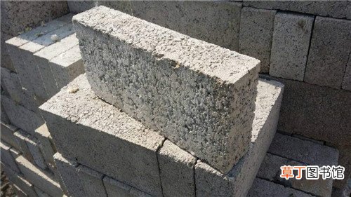 一立方混凝土有多重