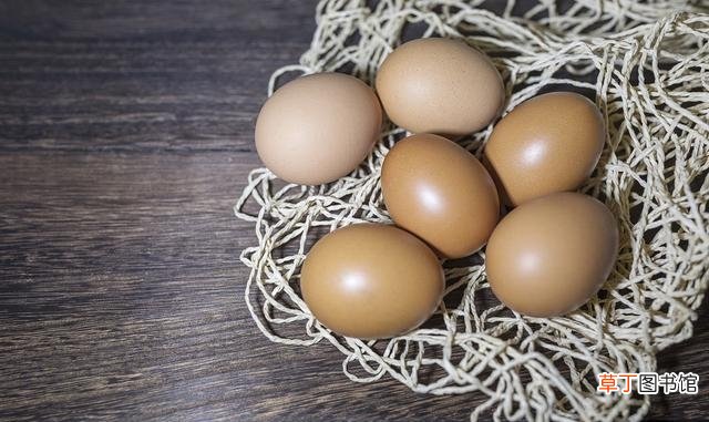 如何能不让鸡蛋煮破 怎么防止鸡蛋被煮裂开