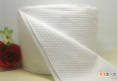 洗脸巾的作用及正确使用方法 洗脸巾正确使用方法怎么做