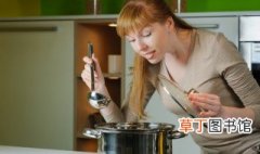 排骨汤要怎么做好喝 冬瓜排骨汤的做法