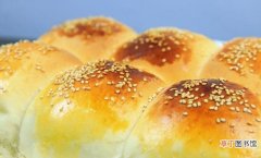 半碗面粉做面包的做法分享 做面包没有黄油可以用什么代替