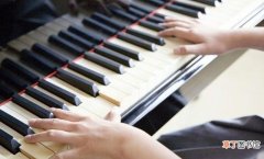 钢琴的乐器功能介绍 钢琴属于什么乐器类型