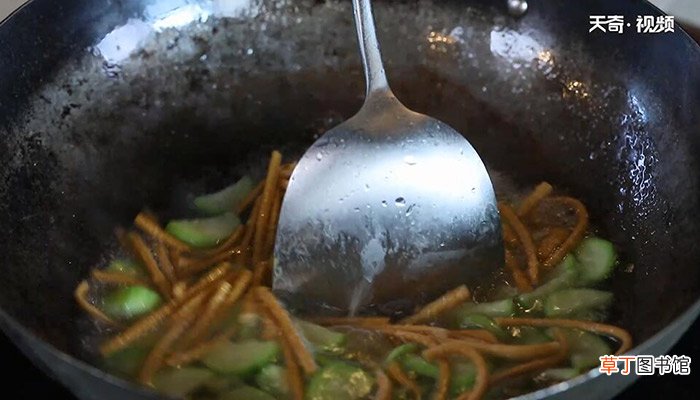 丝瓜馓子汤的做法 丝瓜馓子汤怎么做