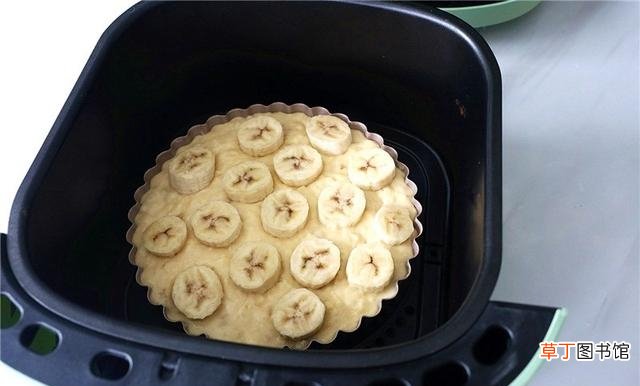 空气炸锅版香蕉蛋糕做法 空气炸锅做蛋糕最简单的方法