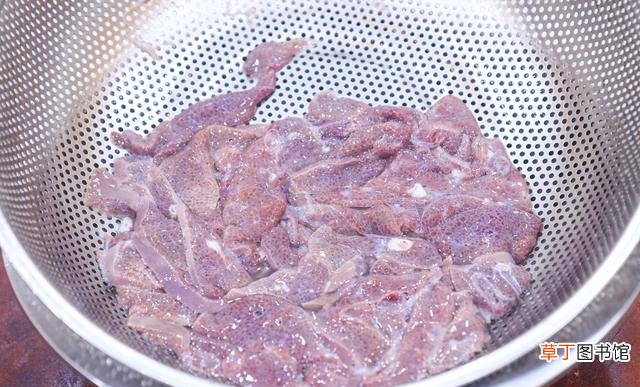 竹笋炒猪肝烹饪食谱 煮猪肝怎么煮好吃又嫩呢