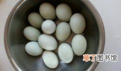 正宗咸鸡蛋的腌制方法 腌制咸鸡蛋的正宗做法