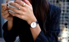 女人手表的正确佩戴说明 女生戴手表戴哪只手比较好