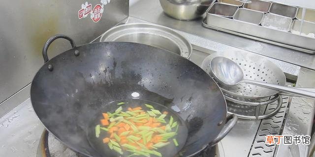 五香花生米的烹饪方法 芹菜焯水多长时间