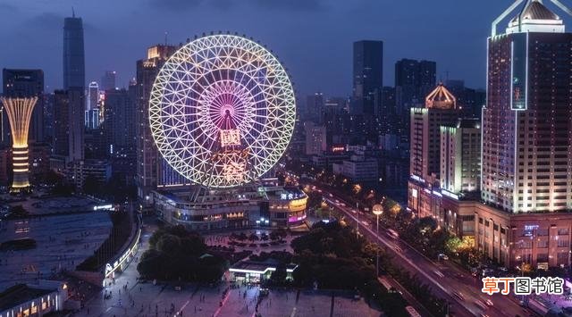 中国最适合穷游的4座城市 去哪里旅游实惠又好玩