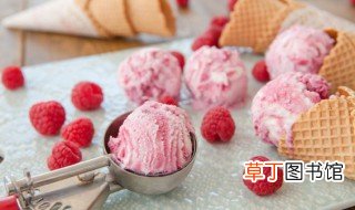 酸奶草莓冰淇淋的做法和配方 怎么做酸奶草莓冰淇淋