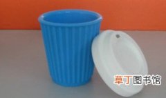 硅胶材质的杯子装热水安全吗 硅胶做的水杯能装开水吗