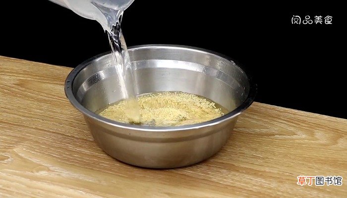 小米蛋奶粥的做法 小米蛋奶粥怎么做好吃