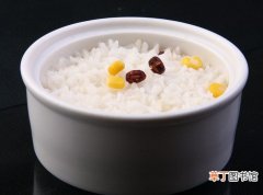 蒸米饭加杂粮蔬菜让营养翻倍