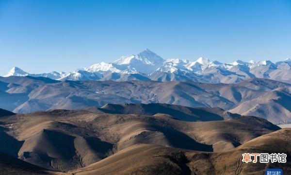 珠穆朗玛峰在什么地方实拍远眺的珠穆朗玛峰美图