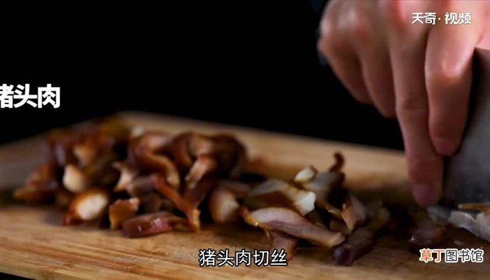 青椒炒猪头肉怎么做 青椒炒猪头肉